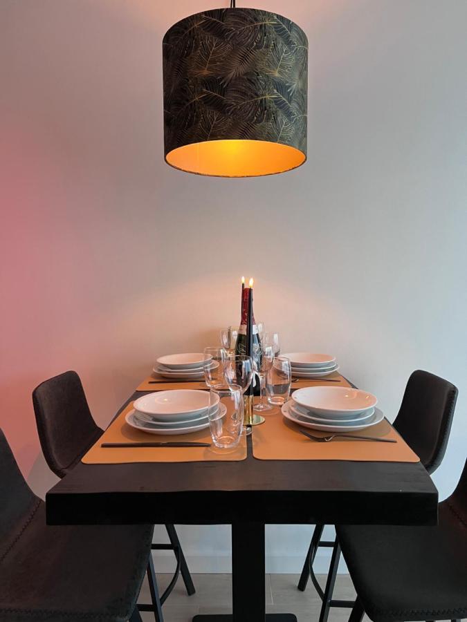 Apartamento Red Cross Street Lommel Exterior foto